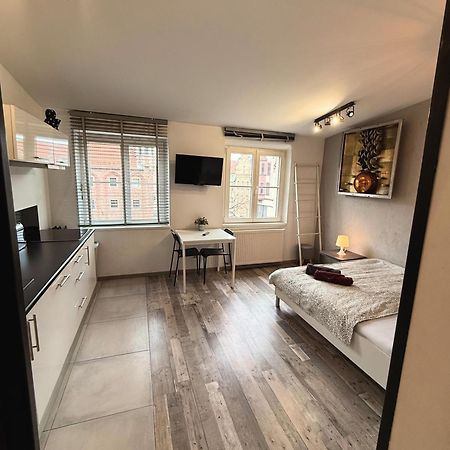 Apartament Z Widokiem Na Pomnik Kopernika - Rynek Staromiejski Torun Luaran gambar