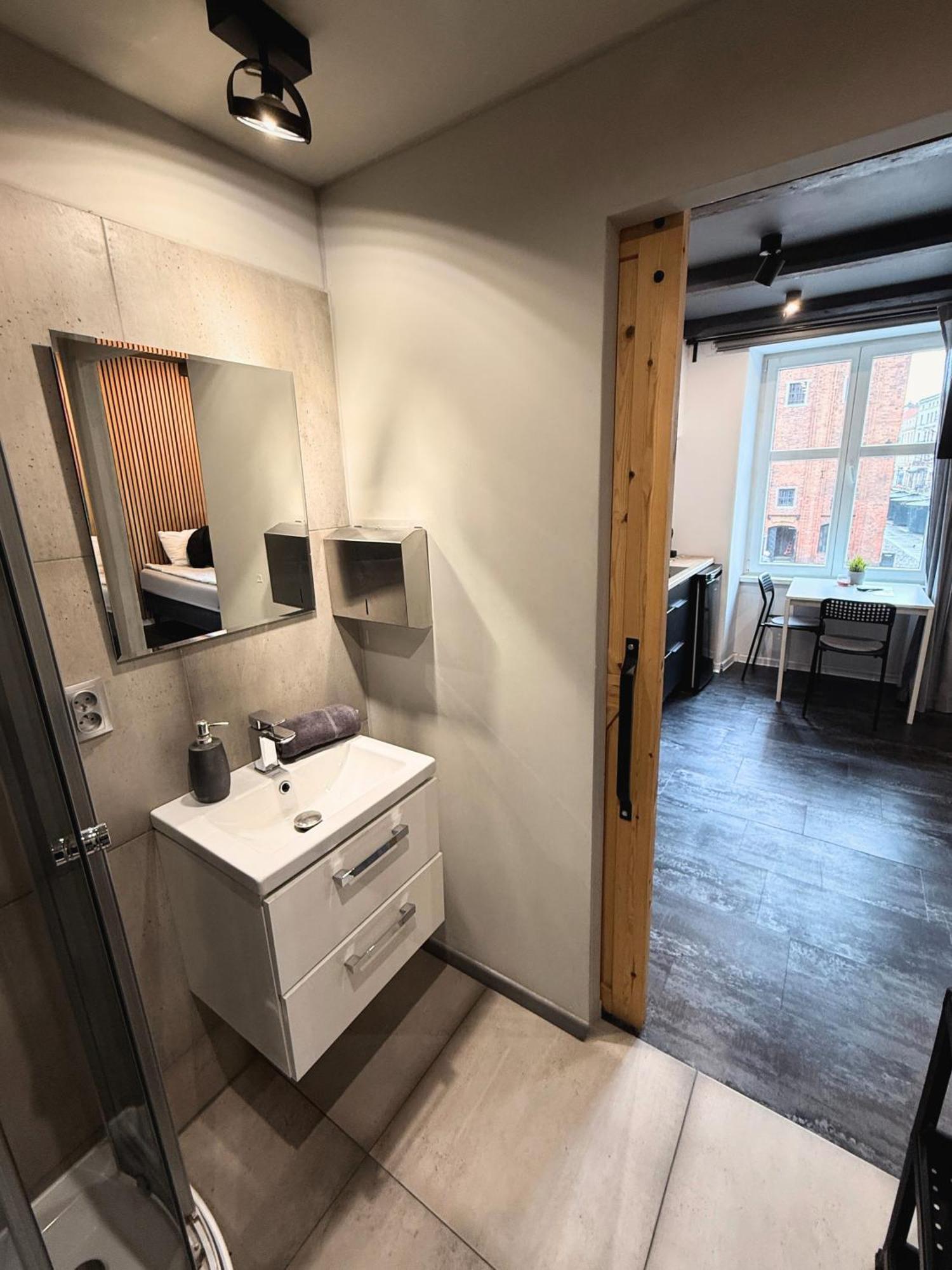Apartament Z Widokiem Na Pomnik Kopernika - Rynek Staromiejski Torun Luaran gambar