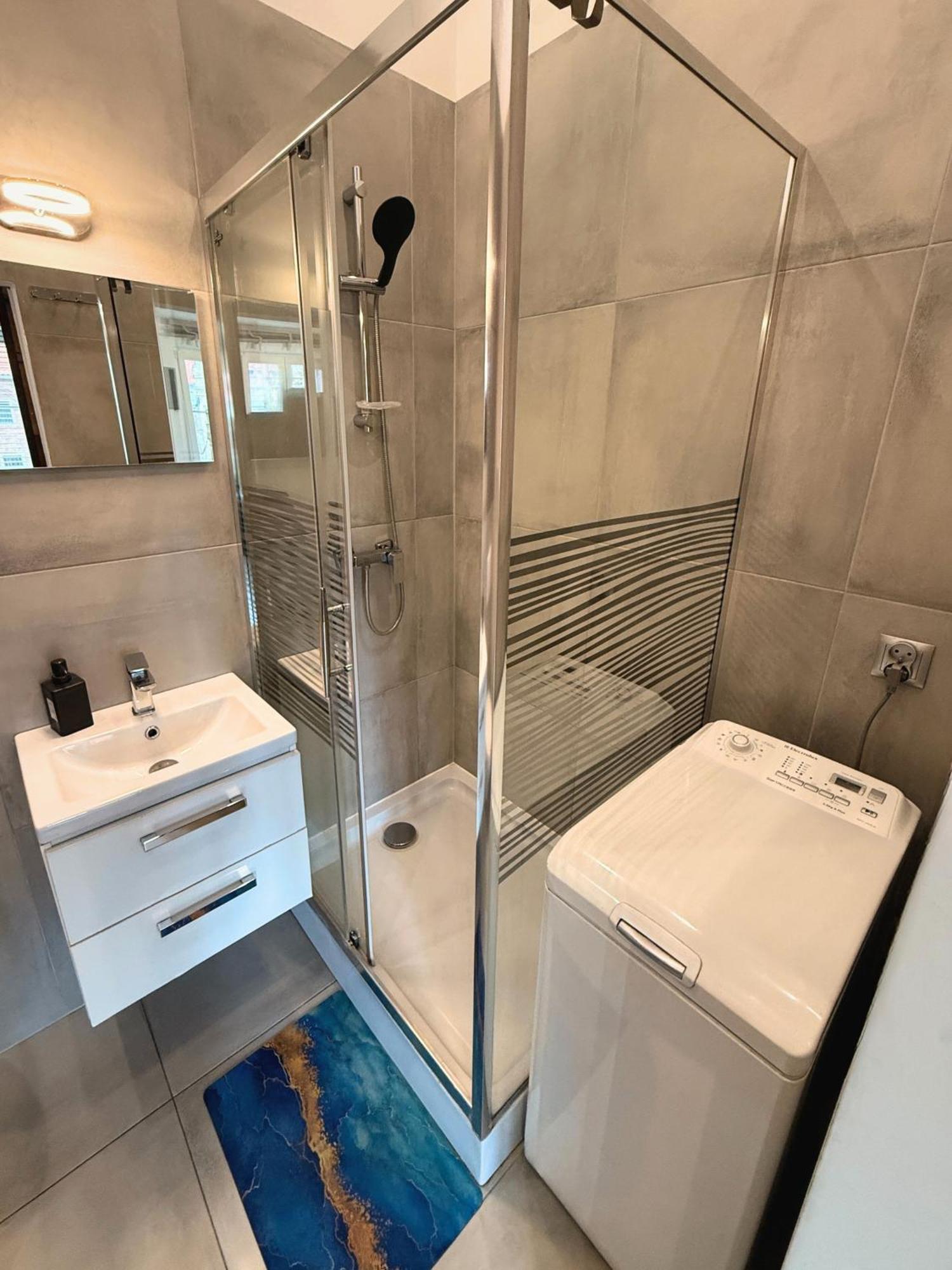 Apartament Z Widokiem Na Pomnik Kopernika - Rynek Staromiejski Torun Luaran gambar