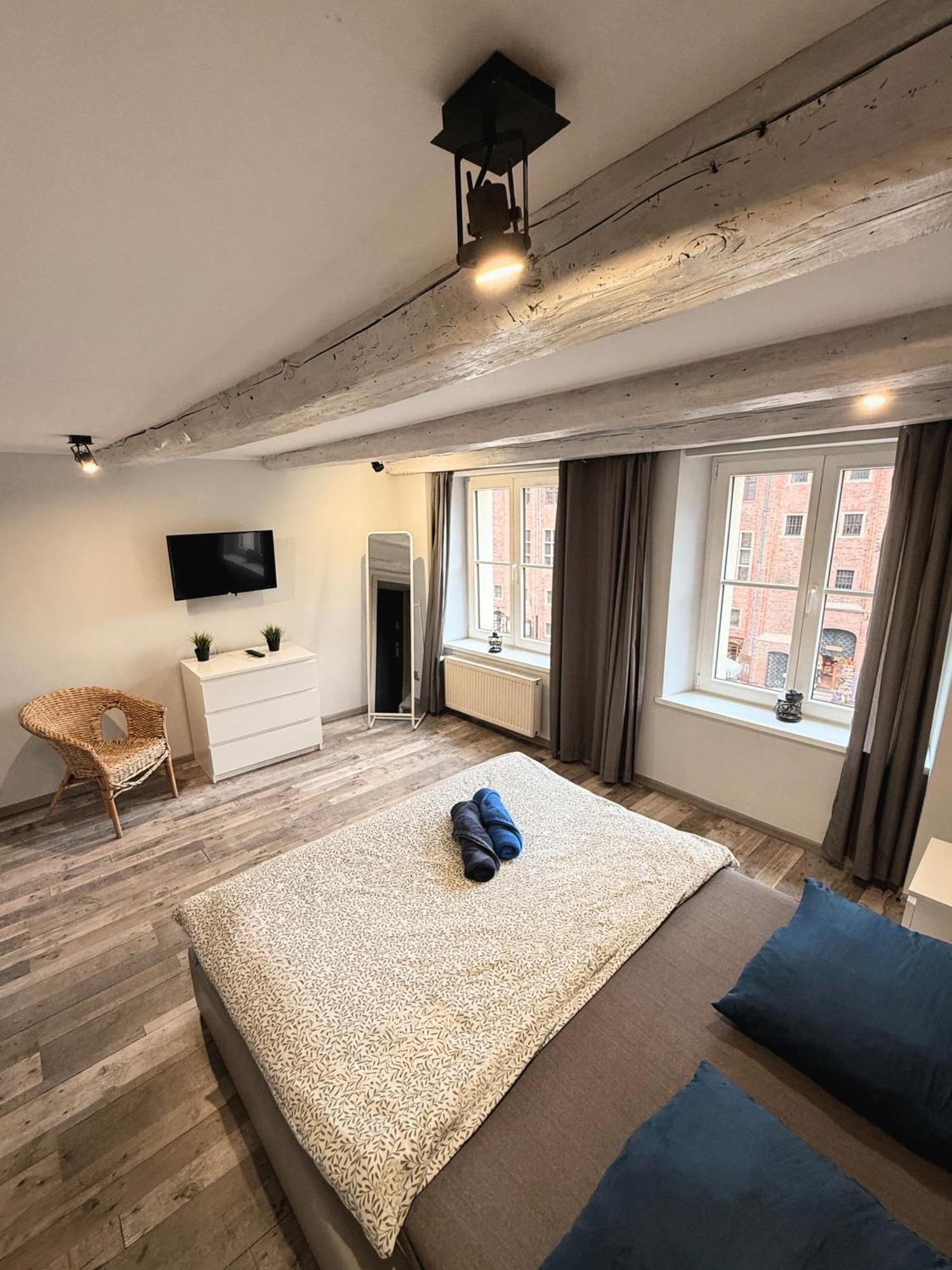 Apartament Z Widokiem Na Pomnik Kopernika - Rynek Staromiejski Torun Luaran gambar