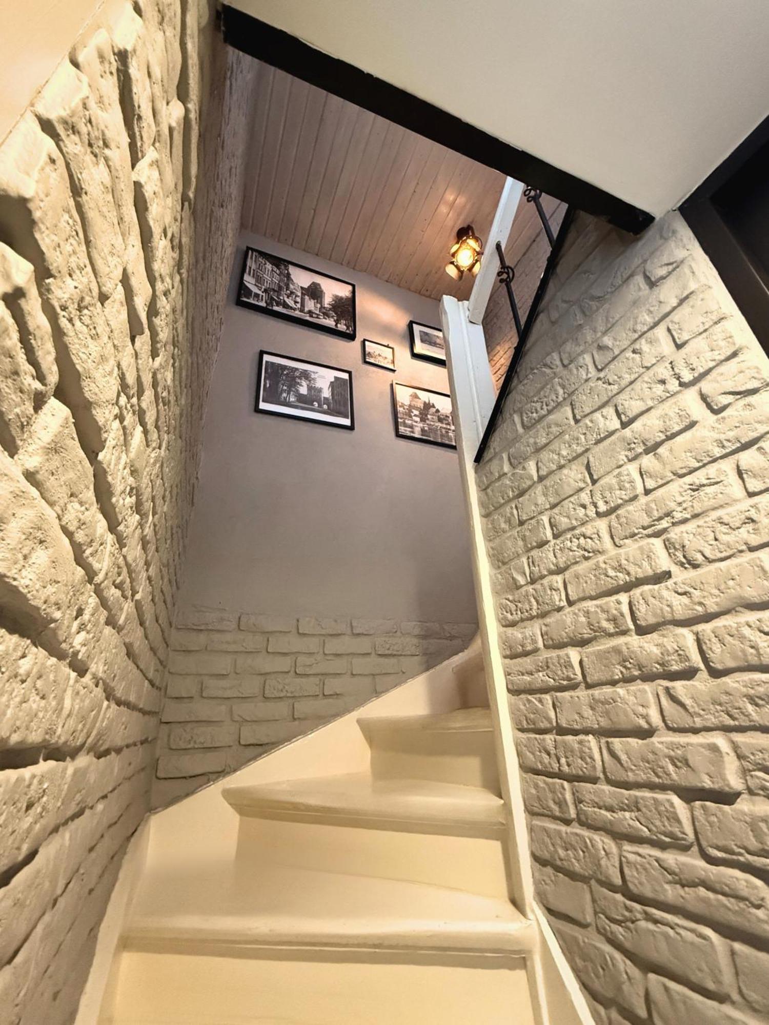 Apartament Z Widokiem Na Pomnik Kopernika - Rynek Staromiejski Torun Luaran gambar